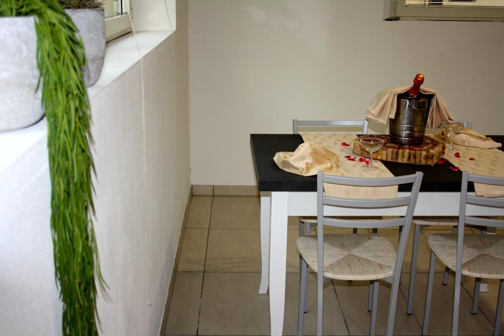 Gilda E Vesuvio Apartment Bergamo Exterior foto